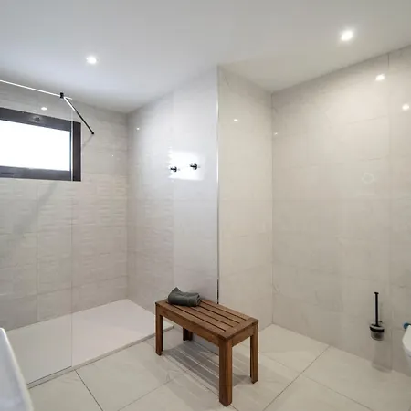 Villa Modern Puerto Del Carmen Heated Private Pool Pool Table Maria Carmen Matagorda Tías