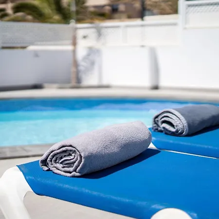 Modern Puerto Del Carmen Heated Private Pool Pool Table Maria