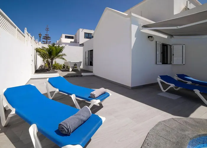 Modern Puerto Del Carmen Heated Private Pool Pool Table Maria * Tías