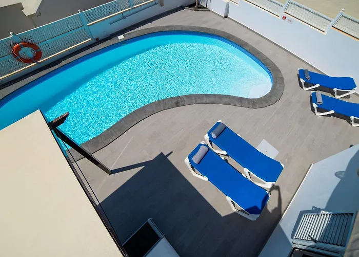 Вилла Modern Puerto Del Carmen Heated Private Pool Pool Table Maria