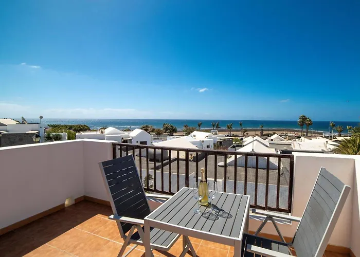 Вилла Modern Puerto Del Carmen Heated Private Pool Pool Table Maria *