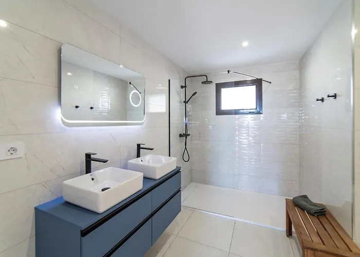 Modern Puerto Del Carmen Heated Private Pool Pool Table Maria Тиас