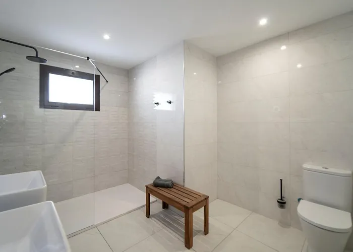 Modern Puerto Del Carmen Heated Private Pool Pool Table Maria Тиас