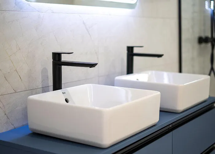 Вилла Modern Puerto Del Carmen Heated Private Pool Pool Table Maria *