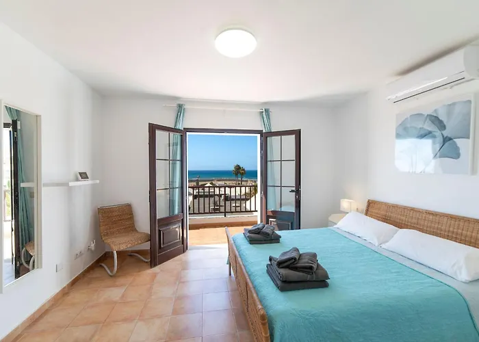 Modern Puerto Del Carmen Heated Private Pool Pool Table Maria Вилла