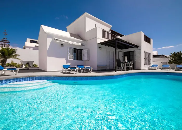 Villa Modern Puerto Del Carmen Heated Private Pool Pool Table Maria *